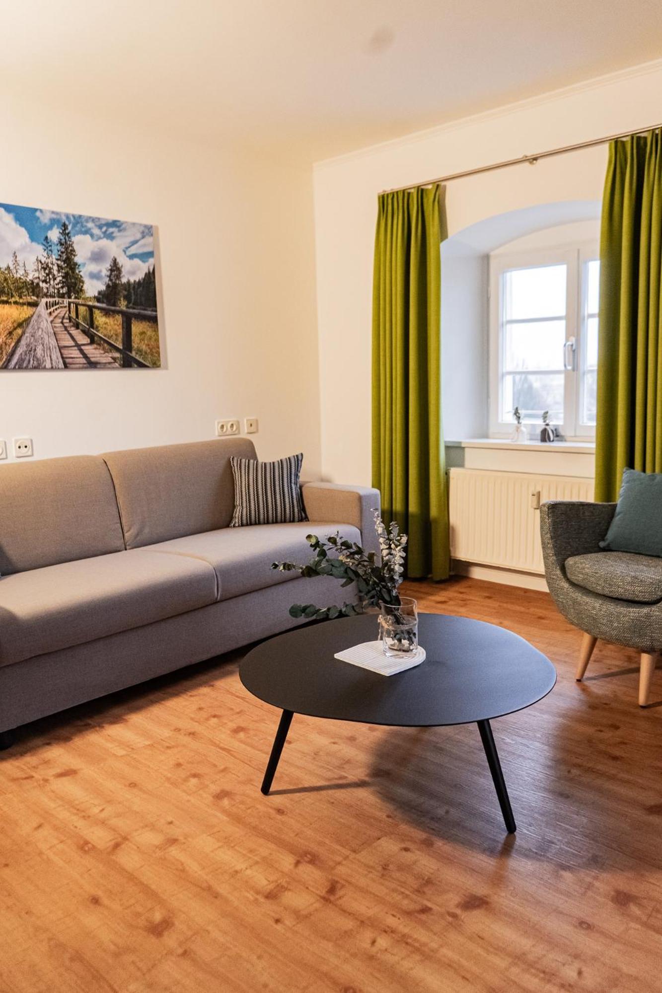 Holly Gmbh Ferienwohnungen Bad Alexandersbad Exteriör bild