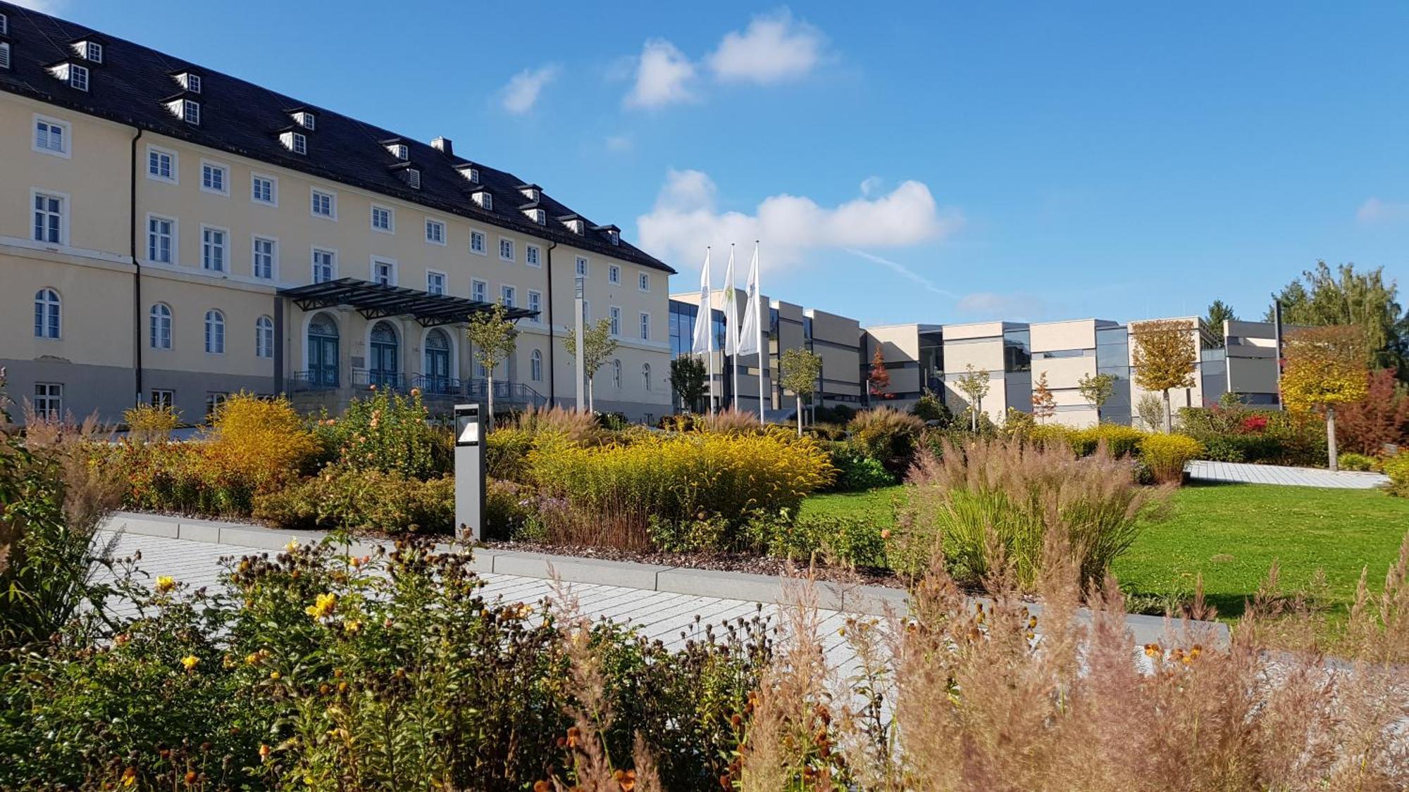 Holly Gmbh Ferienwohnungen Bad Alexandersbad Exteriör bild