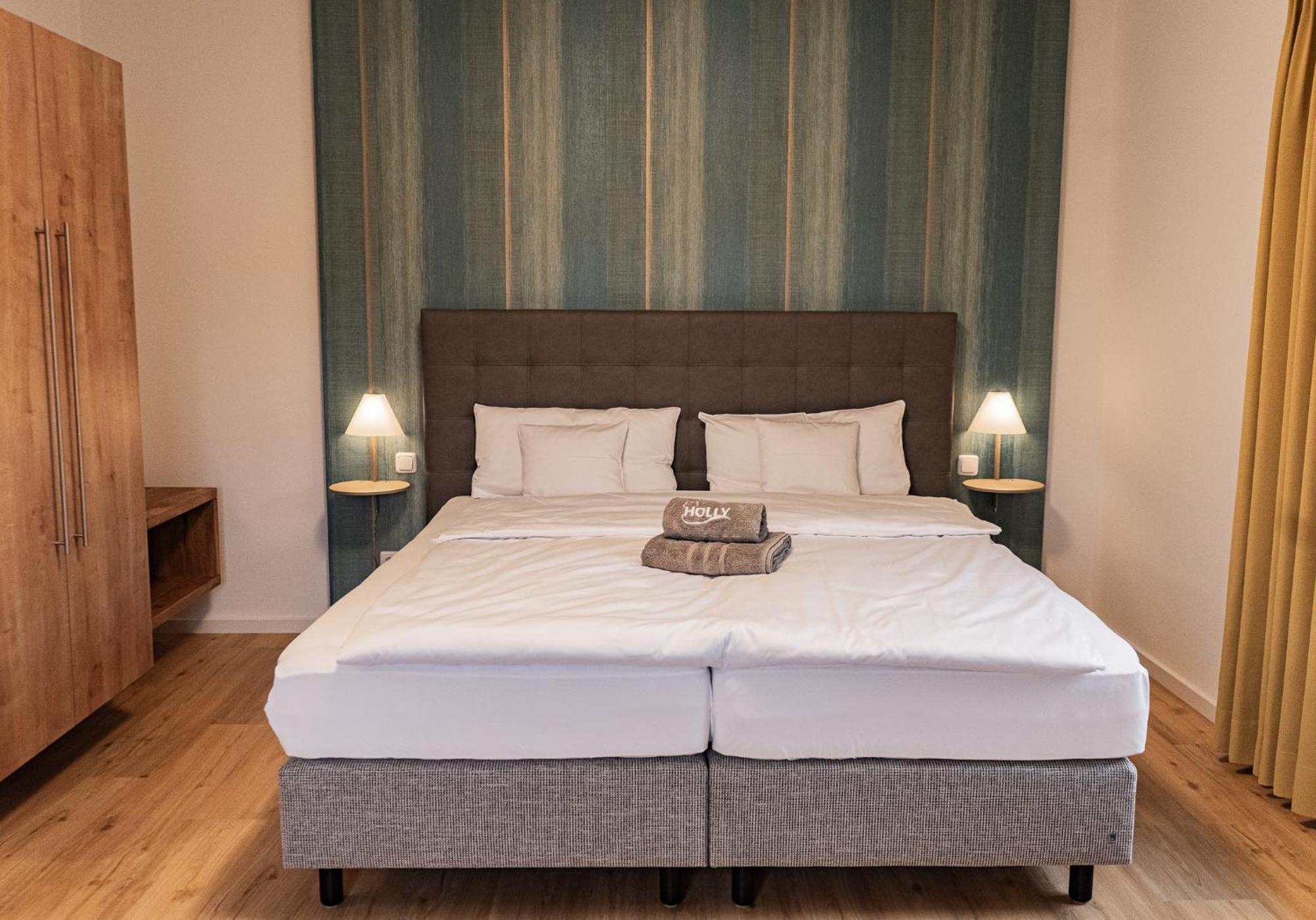 Holly Gmbh Ferienwohnungen Bad Alexandersbad Exteriör bild