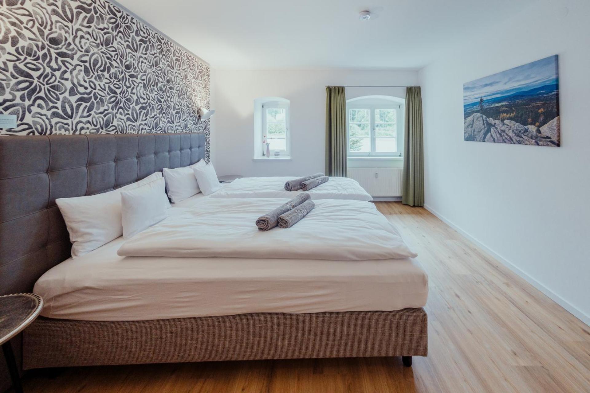 Holly Gmbh Ferienwohnungen Bad Alexandersbad Exteriör bild